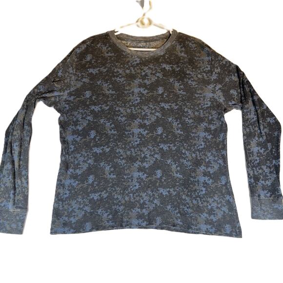 Vurt  Crew Neck Shirt Waffle Weave Knit Woman's L Blue Grey Camouflage Outdoors - Picture 1 of 10